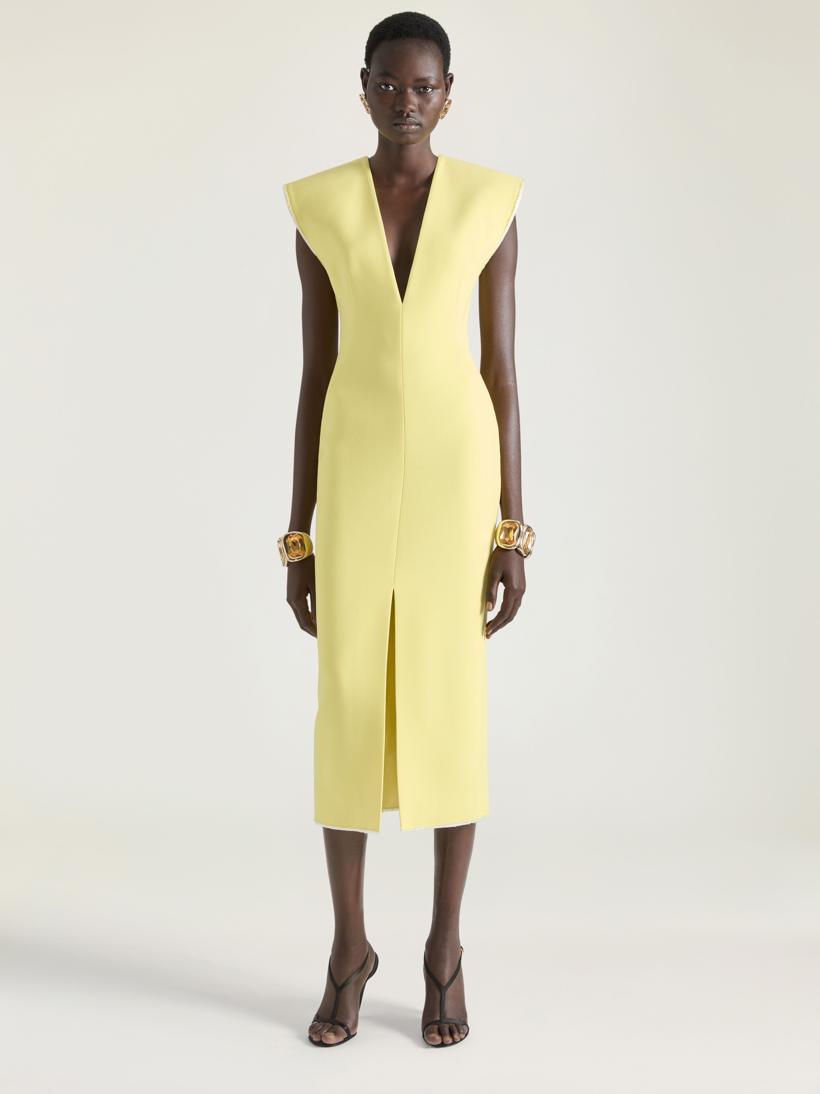 V-neck pencil dress in wool